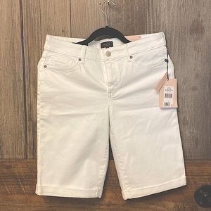 NYDJ “Briella Rill Cuff” shorts